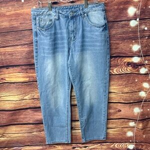 SHEIN Women's Light Blue Ankle Jeans